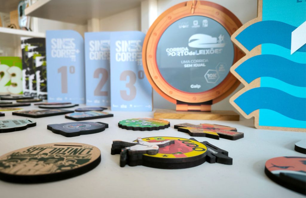 5 dicas para comprar medalhas e troféus Tributus