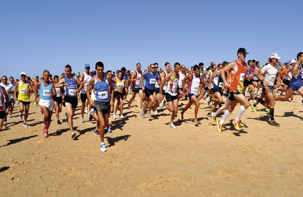 Corrida da Baía de Monte Gordo e a Volta Portugal em Bicicleta aquecem o calendário desportivo